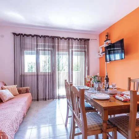 Beautiful In With Wifi Hrvace