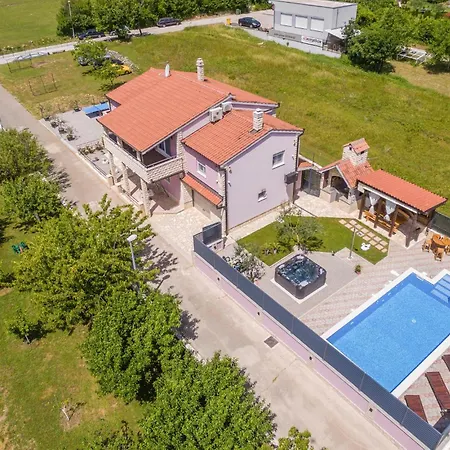 Beautiful In With Wifi * Hrvace